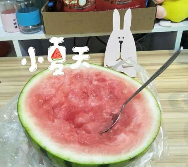 一起采瓜吃瓜的说说搞笑,一起采瓜吃瓜的欢乐时光