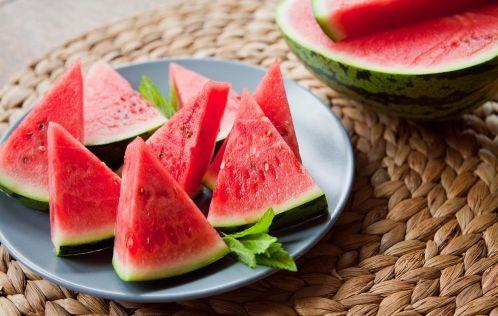 吃瓜专用小板凳,品瓜界风云  第2张