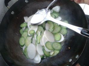 山药葫芦瓜怎么吃,山药葫芦瓜的多样美味烹饪法  第3张