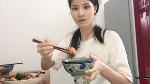 妹妹广西吃瓜,广西妹妹的夏日吃瓜日记  第2张