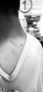 吃瓜群众打人群殴,一场混乱的街头冲突