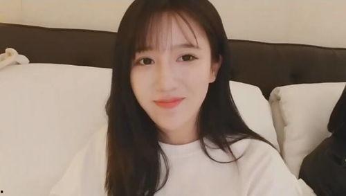 南妹儿吃瓜视频,揭秘娱乐圈幕后故事  第3张