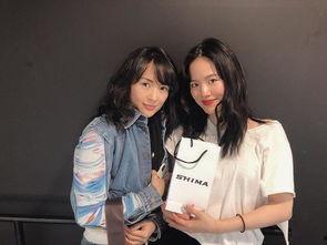 发型与吃瓜,时尚与休闲的完美融合