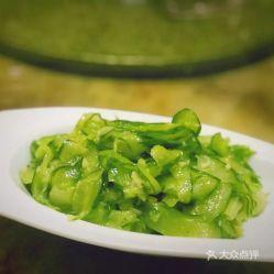 在农村吃高粱瓜,高粱瓜的独特风味与记忆