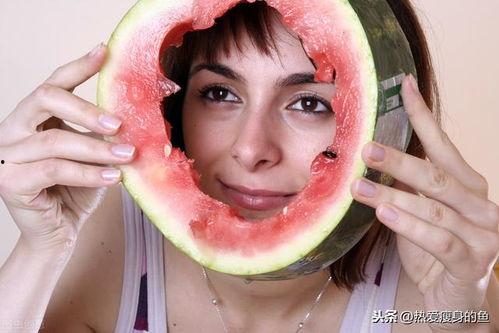 吃瓜赏文,品味文字中的瓜田乐趣  第2张