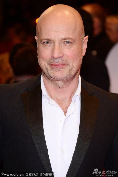 吃瓜硬汉男星  第2张