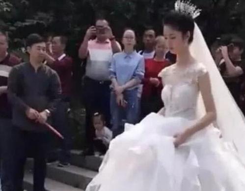 福建新娘吃瓜事件,一场引发社会热议的婚礼习俗争议  第3张